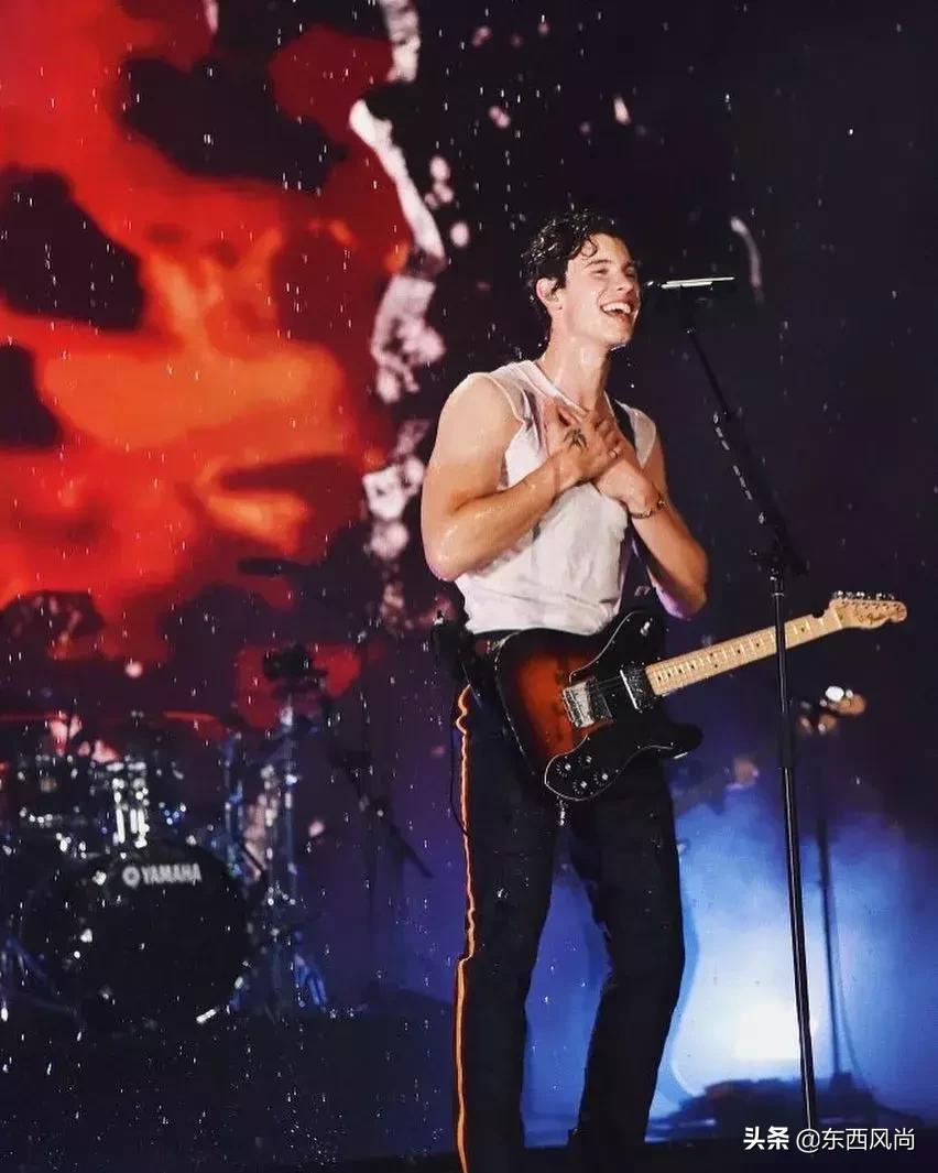 萌德ck发布会,萌德ck内衣代言视频