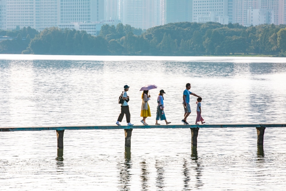 武汉，堪称“世界上最不缺水的城市”，东湖之美更羡煞旁人