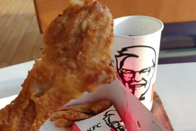 肯德基全家桶遭吐槽,以前的肯德基全家桶前后对比