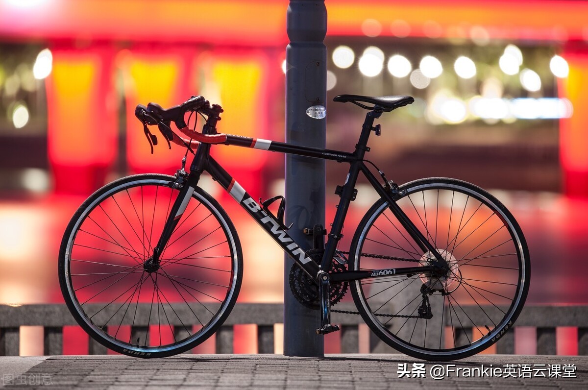 自行车利弊英语作文初二,自行车的利与害英语作文