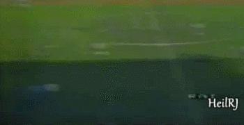 马拉多纳神奇技巧,马拉多纳十种最常用的足球技术