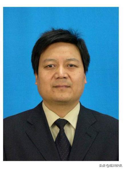 @延川人西安交通大学第二附属医院多名专家来延川县医院义诊！