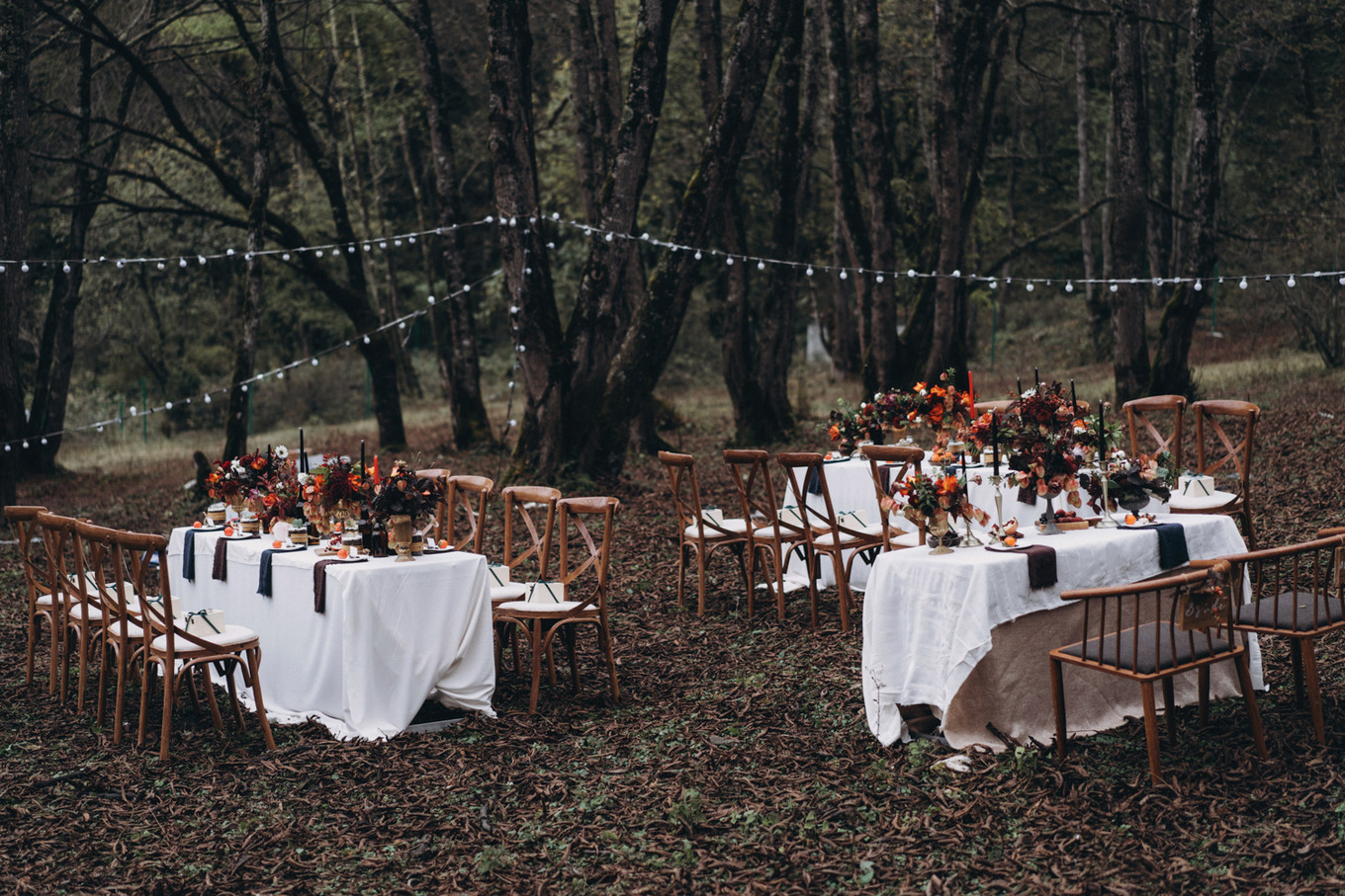 我们带上婚纱，去与世隔绝的山中办了一场绝世婚礼