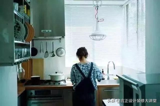 厨房一到夏天就很热怎么解决,重庆厨房太热怎么解决