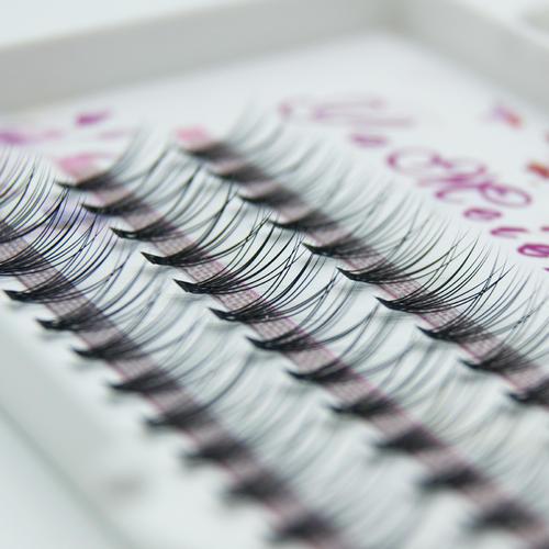 妻子种睫毛后变成面瘫，丈夫想离婚，妻子还沾沾自喜