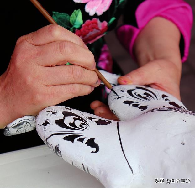 凤翔泥塑讲解,凤翔泥塑的艺术特色