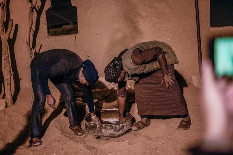 约旦到中国坐飞机需多少小时,约旦到埃及要飞几小时