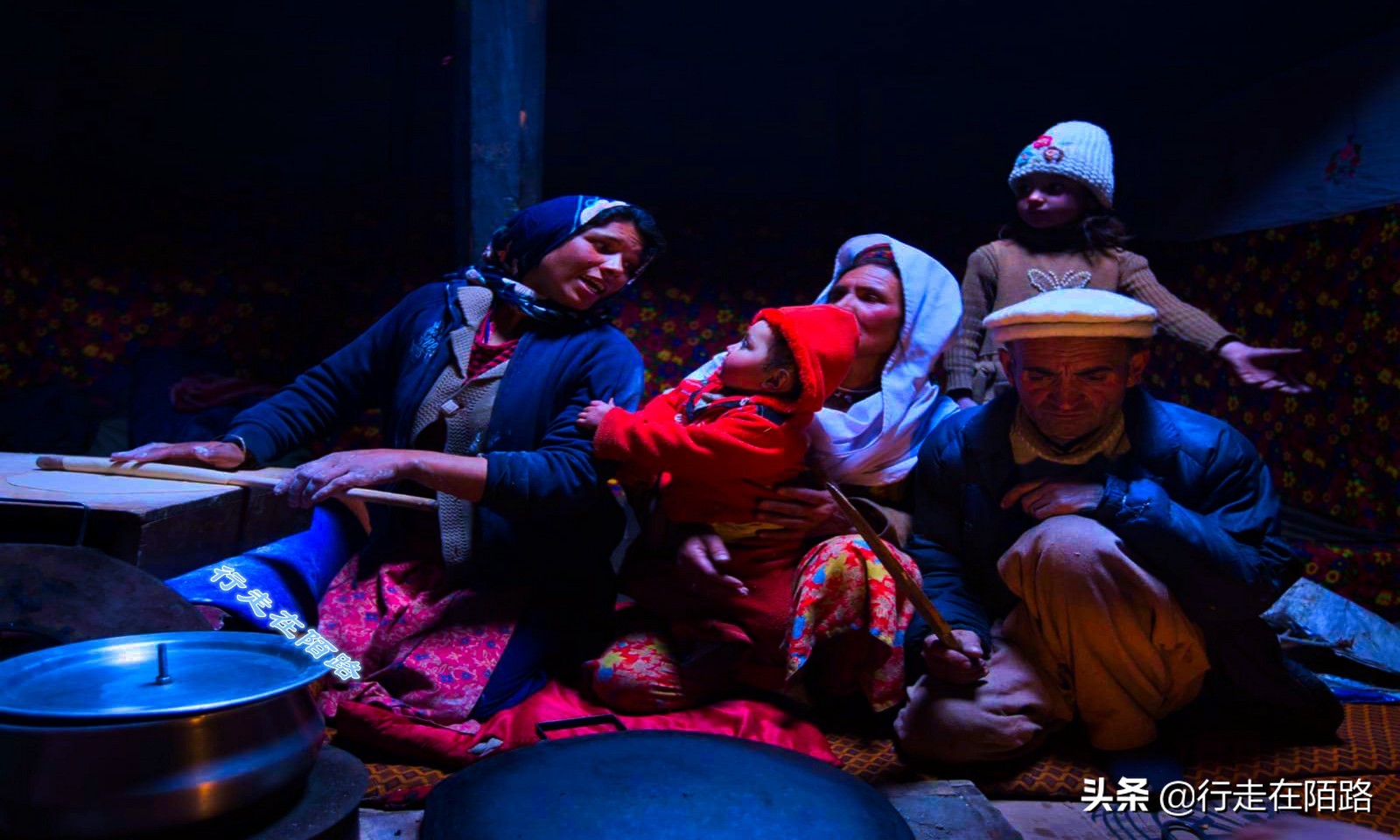 亚洲最封闭村庄：快递三个月才能到手，女人养家一个顶仨