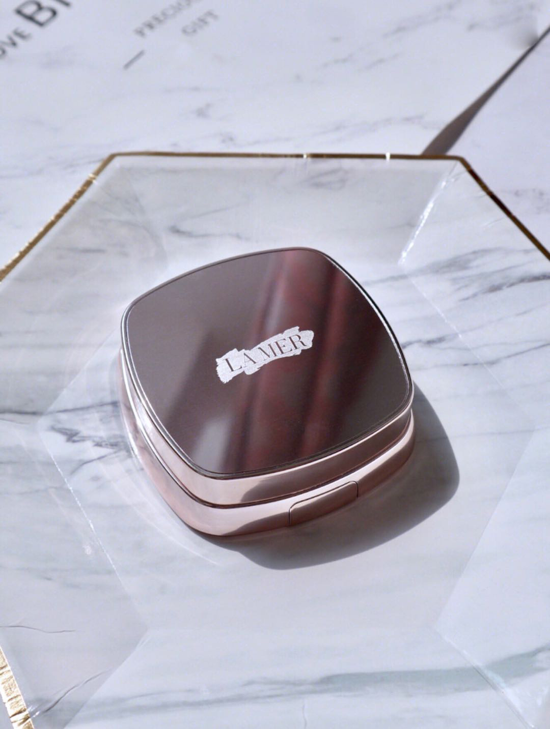 阿玛尼迪奥气垫粉底哪个好,迪奥阿玛尼圣罗兰气垫推荐哪个