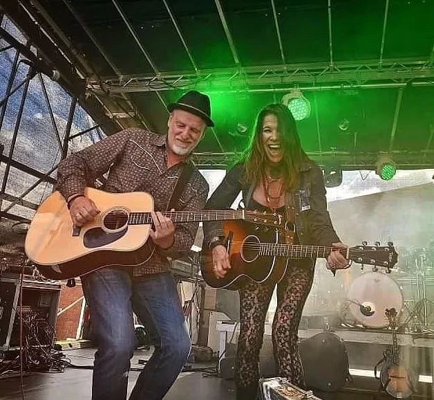 吉他哪种木材音色浑厚,吉他木材选择