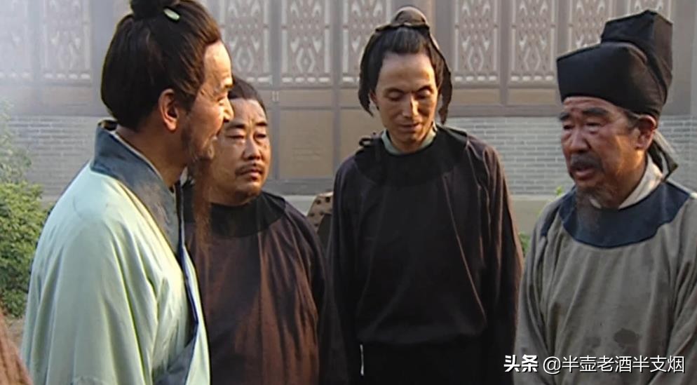 梁中书为什么要杨志和索超比武,梁中书故意陷害杨志吗