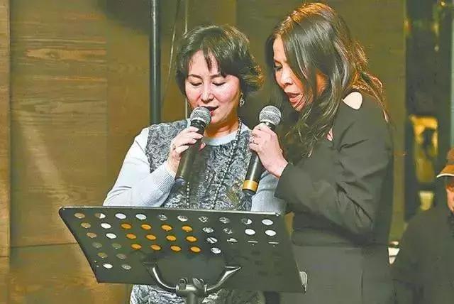 有钱有闲风华绝代,有钱有闲有美貌