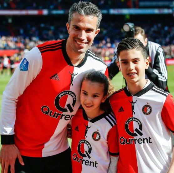 荷兰三剑客夺冠欧洲杯,荷兰三剑客落幕