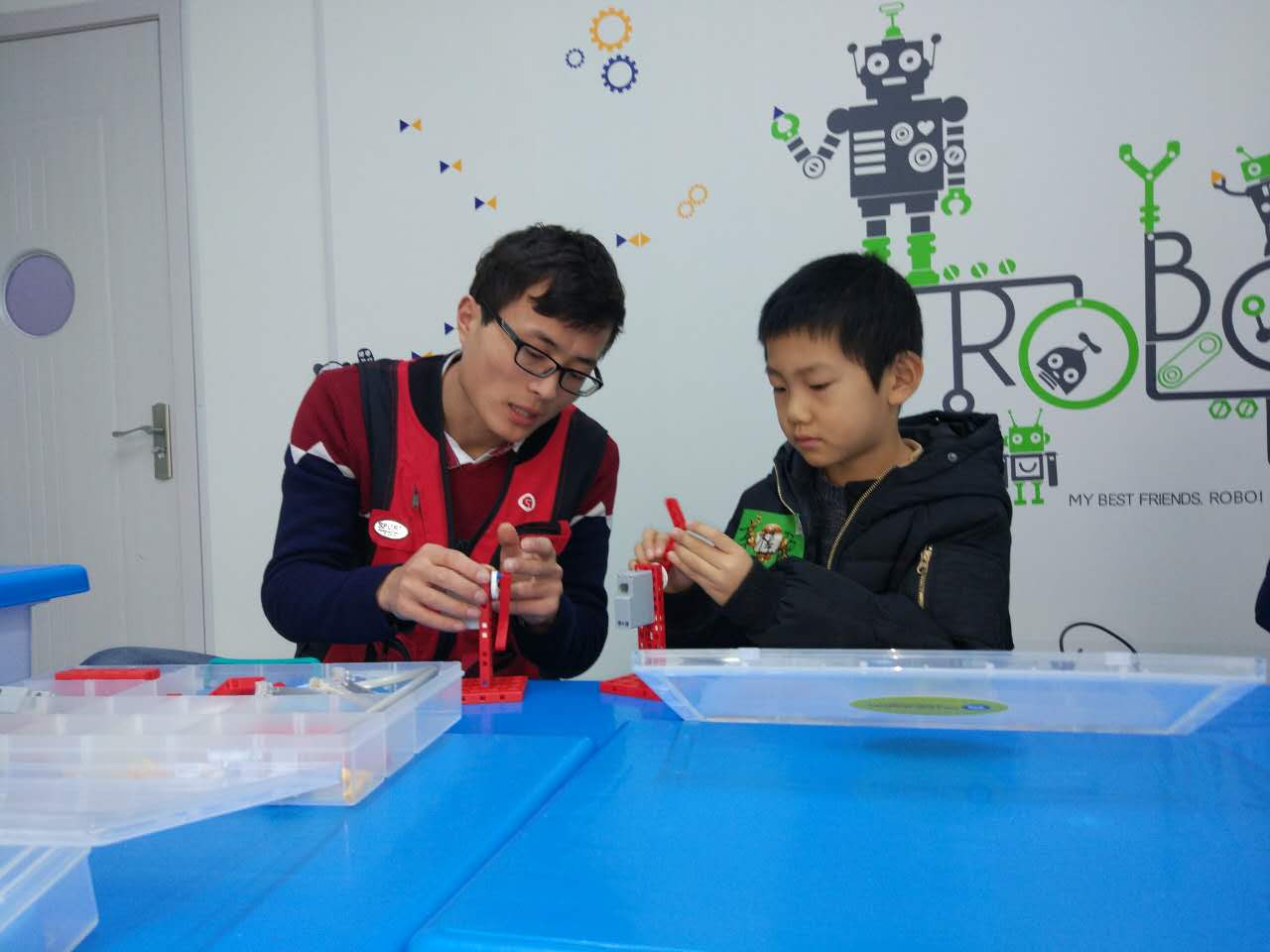 十大机器人教育品牌排行榜,十大机器人教育加盟店