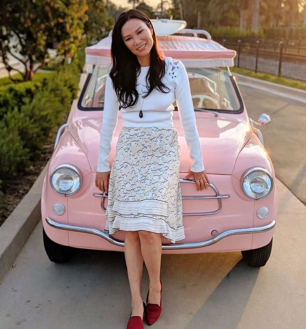 邓文迪为什么是传奇人物,邓文迪为何知名度这么高