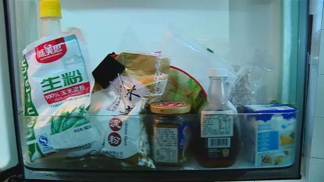 经常晚上拉肚子是什么原因,拉肚子眼圈变黑怎么回事