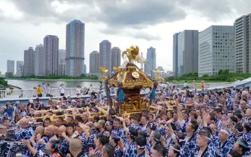 日本都市巡礼之——日本第一位吉祥物公务员的故乡