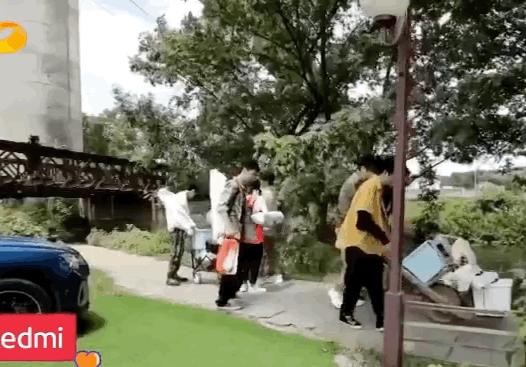 王一博丛林探险,王一博与天天兄弟团