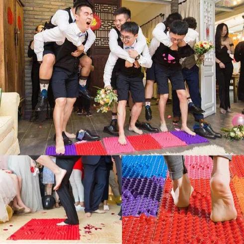 接亲堵门游戏是伴郎玩还是新郎玩,接亲堵门游戏一般玩几个