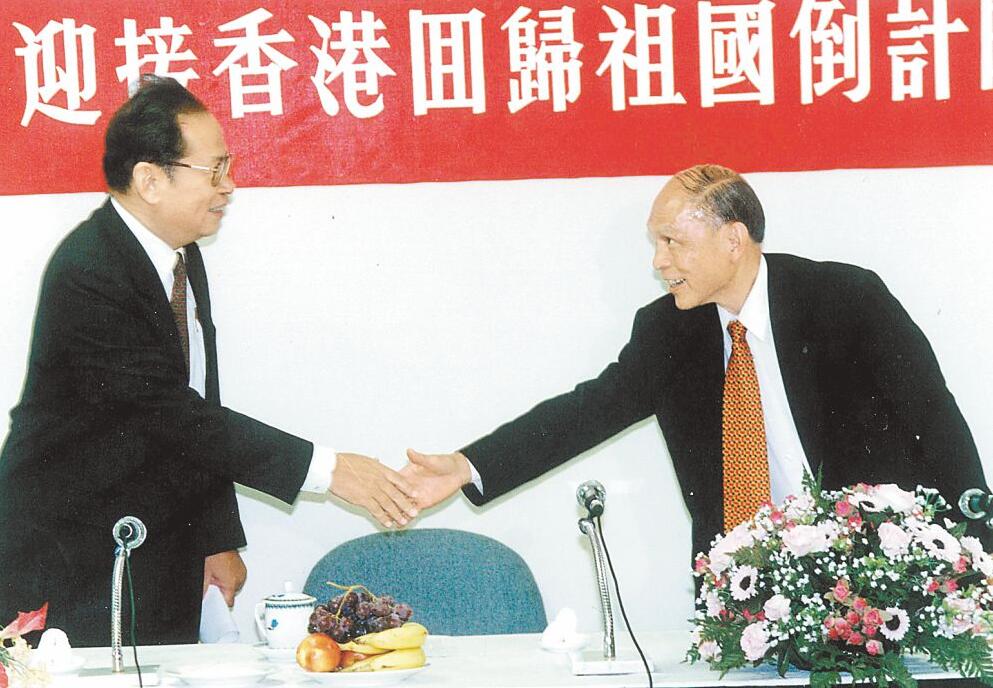 赌王何鸿燊逝世讣告,何鸿燊为什么叫港澳知名企业家