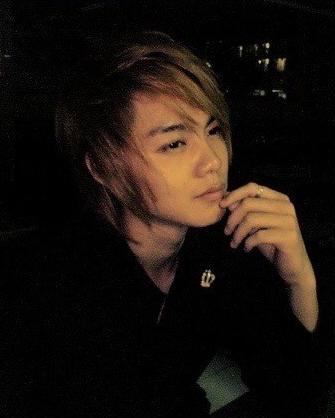 鹿晗、吴亦凡早年杀马特造型是学东方神起的?打开方式不对吧