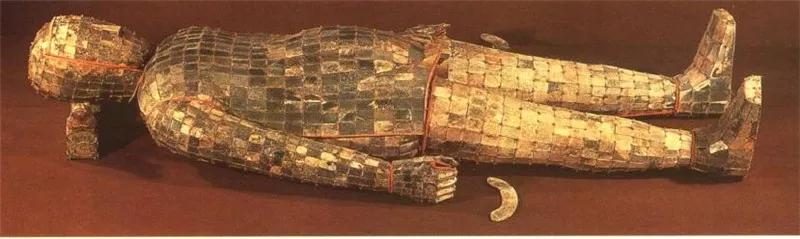 汉代玉的特征图片,汉代玉跪人造型特点