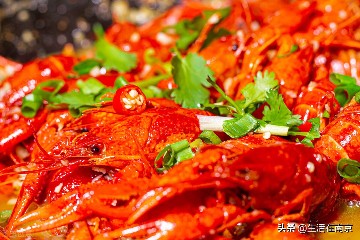 南京最出名的小龙虾虾尾,南京大牌档冰镇花雕小龙虾