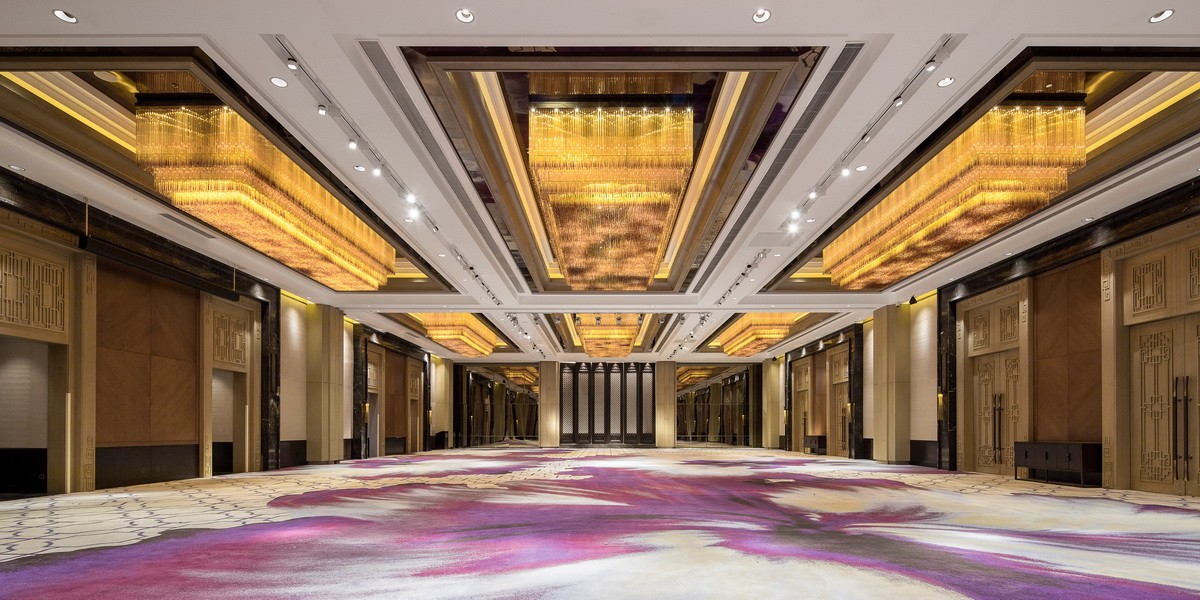 大理希尔顿双人298团购价格,大理希尔顿酒店欢乐时光