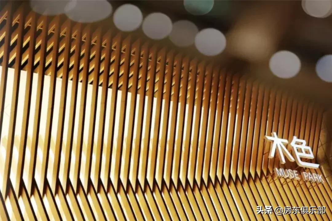 为什么郑州近期商场人这么少,郑州商场为什么这么冷清