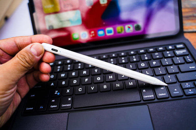 ipad百元保护套,平价ipad保护套磁吸键盘