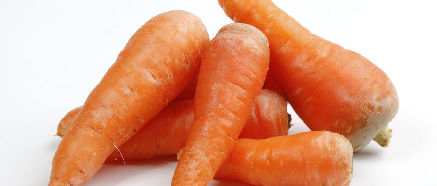 胡萝卜和胡萝卜叶子营养价值,胡萝卜有维他命吗