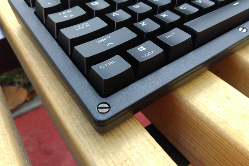 樱桃键盘87键推荐,磁轴键盘手感和机械键盘手感一样