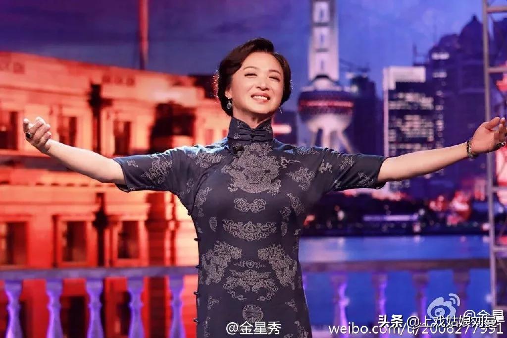 她28岁变性，父亲被嘲笑“这是你儿子还是女儿？”，一句话暖哭