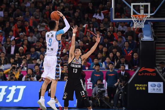 “难道非得把跟腱练断了,才叫为国争光?”