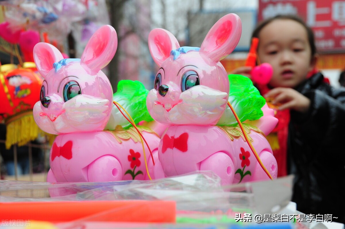 胶东大集：裹着糖的油果，十里飘香的猪头肉，最般配的羊汤和油条
