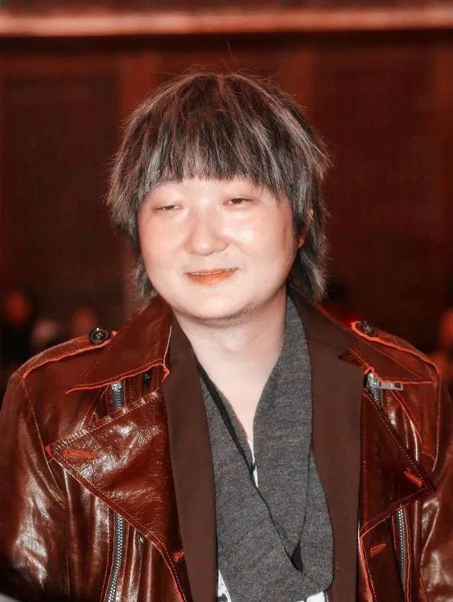 潘粤明董洁王大治事件,潘粤明和董洁现在谁过得好