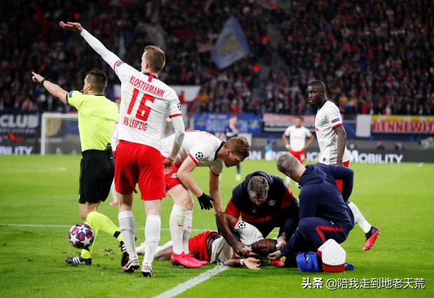 欧冠惊魂2019,惊魂一刻波尔多边锋球场昏厥