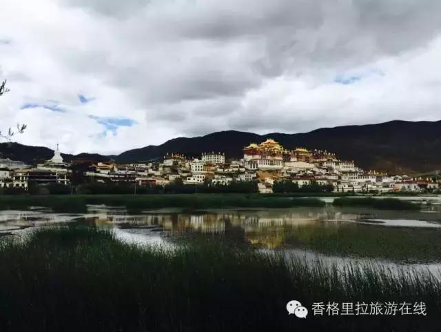 香格里拉除了景点还有好玩的地方,丽江去香格里拉路途中有什么景点