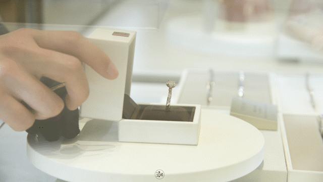 郑州dr钻戒实体店地址有哪些,dr钻戒郑州实体店在哪里