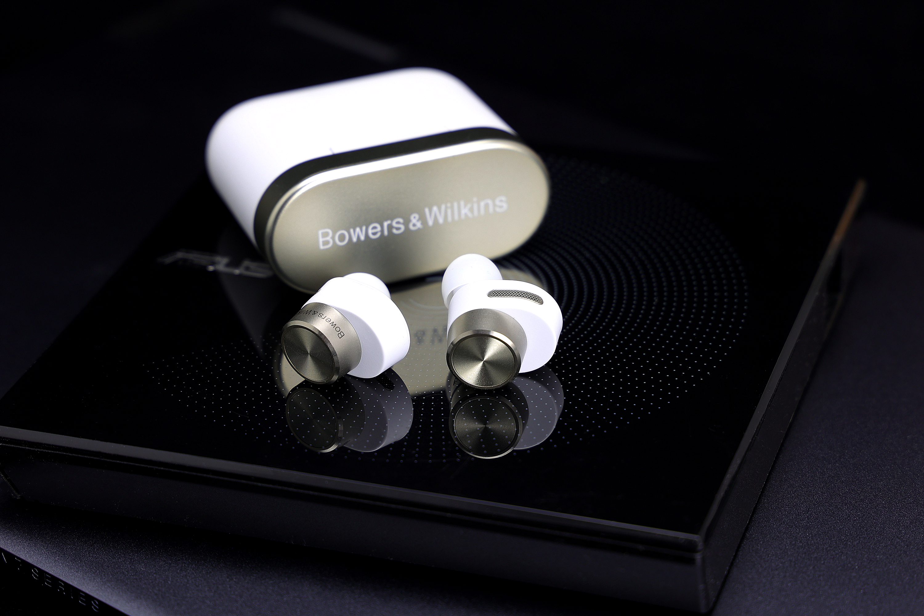 bwpi7蓝牙耳机评测,bw无线耳机测评pi5和pi7