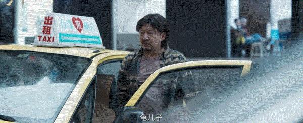 哭晕在影院！没明星没流量的“三无电影”，凭什么封神？