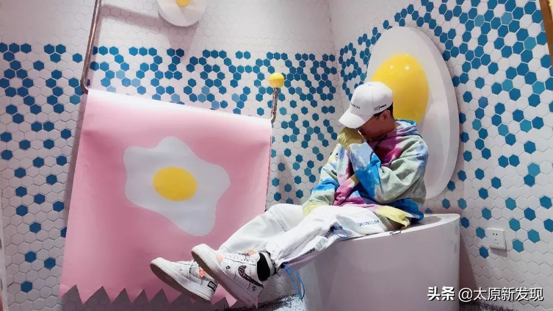 太原新开超火抓娃娃网红店！专门贩卖少女心的粉红小店！梦幻拍照