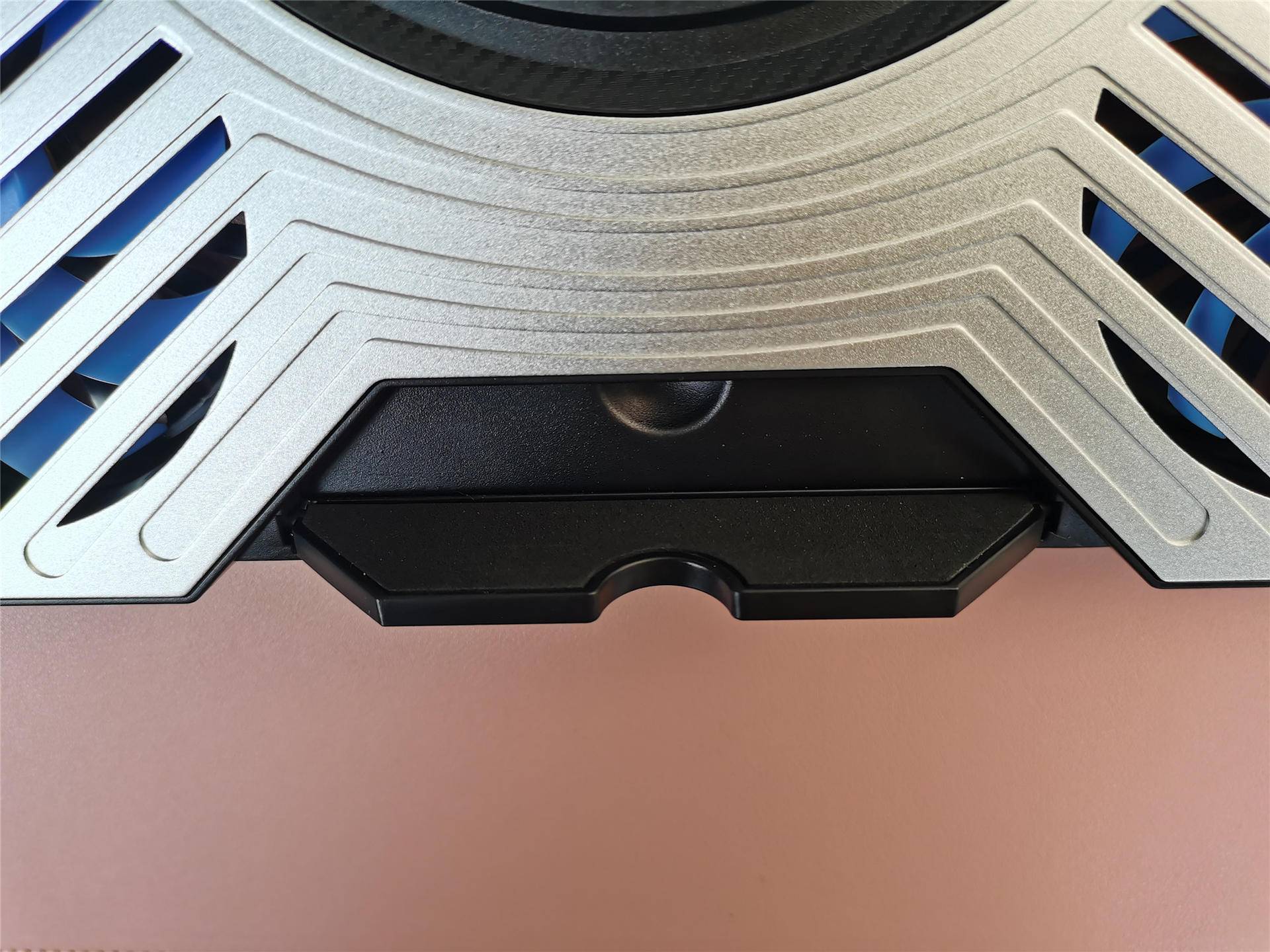 超频3笔记本电脑散热器怎么样,笔记本散热硅脂和散热垫