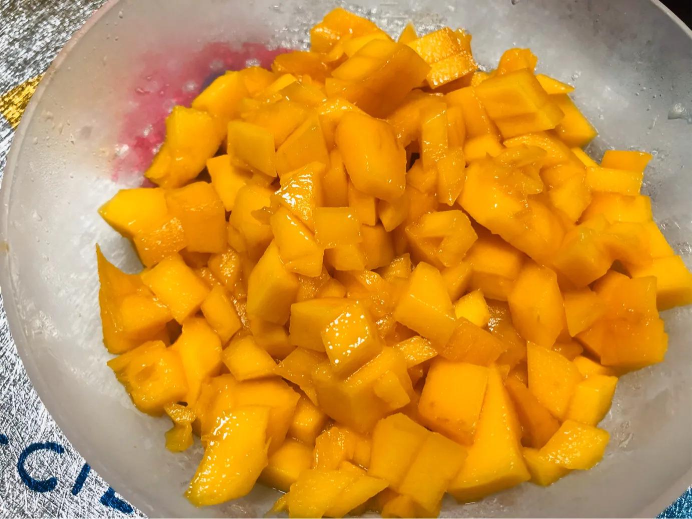 足球生日蛋糕做法,足球生日蛋糕c罗