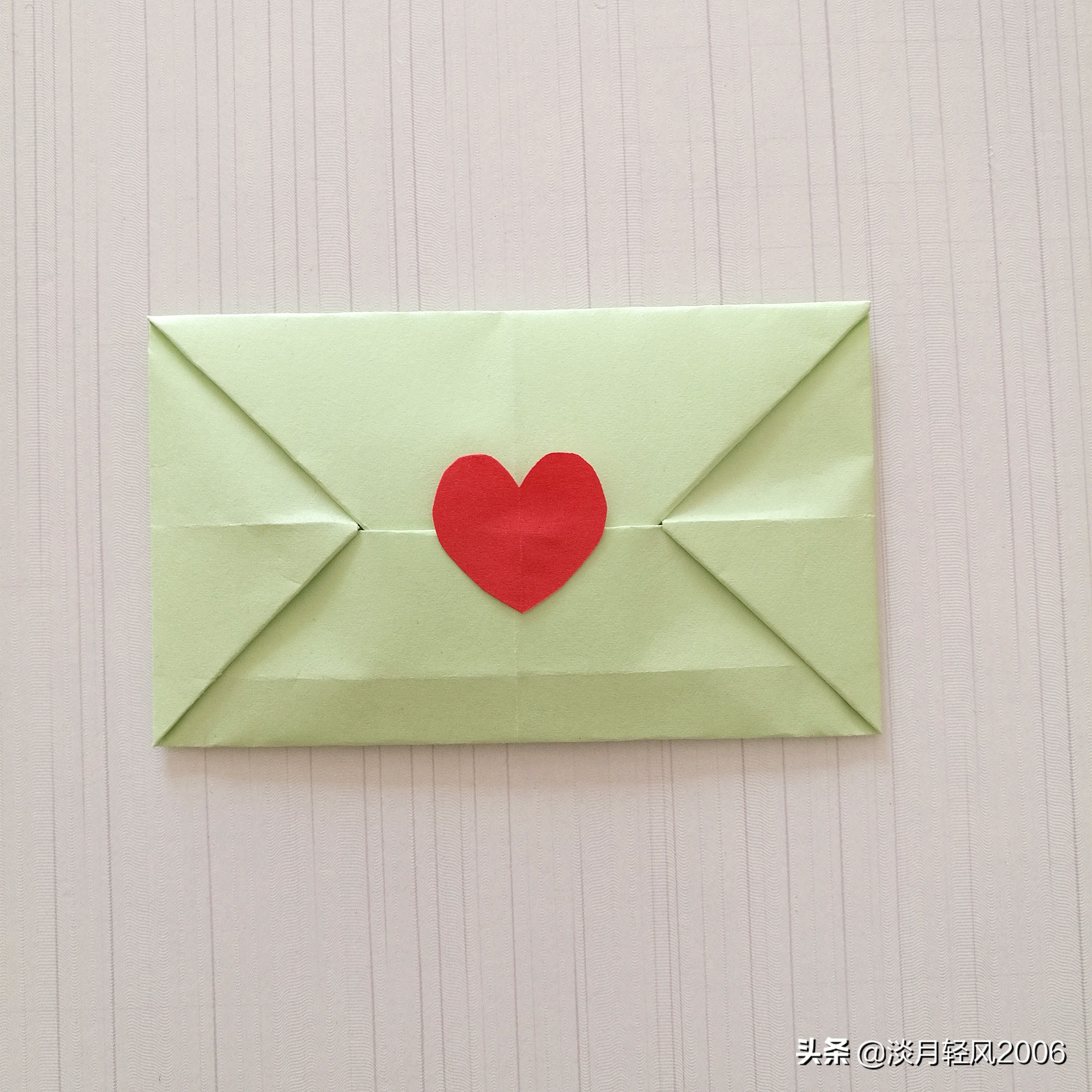 信封折纸正方形,简单信封的手工折法幼儿园