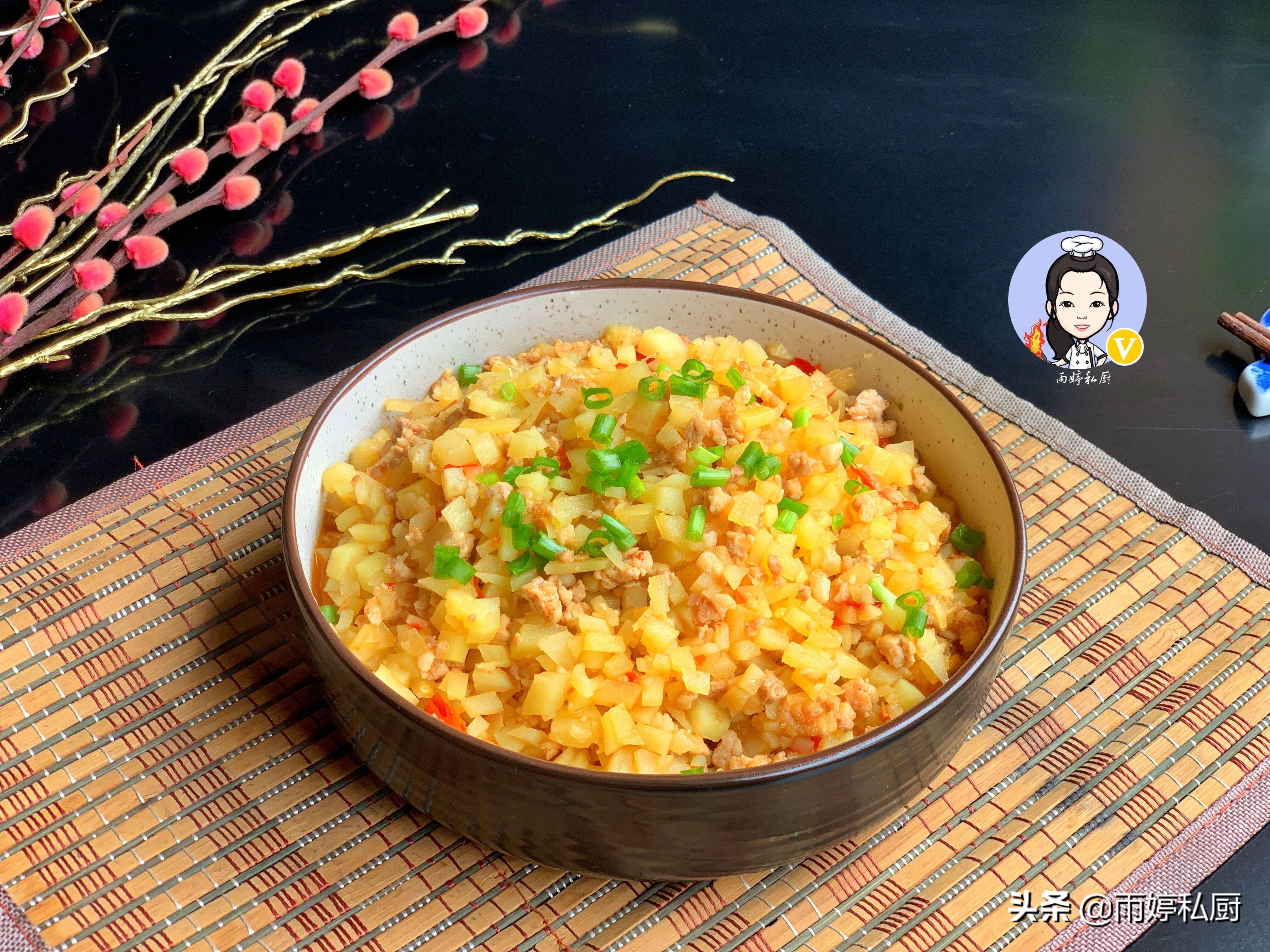 想吃薯条可以自己在家里这样做,想吃薯条没有钱怎么办