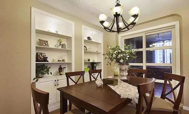 业主餐边柜,大气又实用的餐边柜设计案例