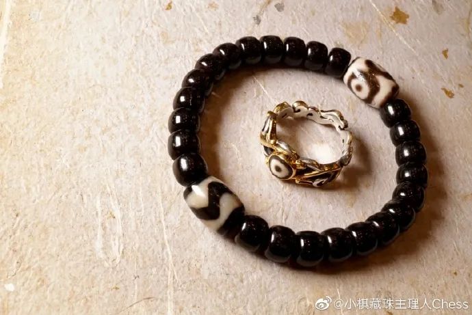 高格调手腕配饰,秋季时尚小配饰