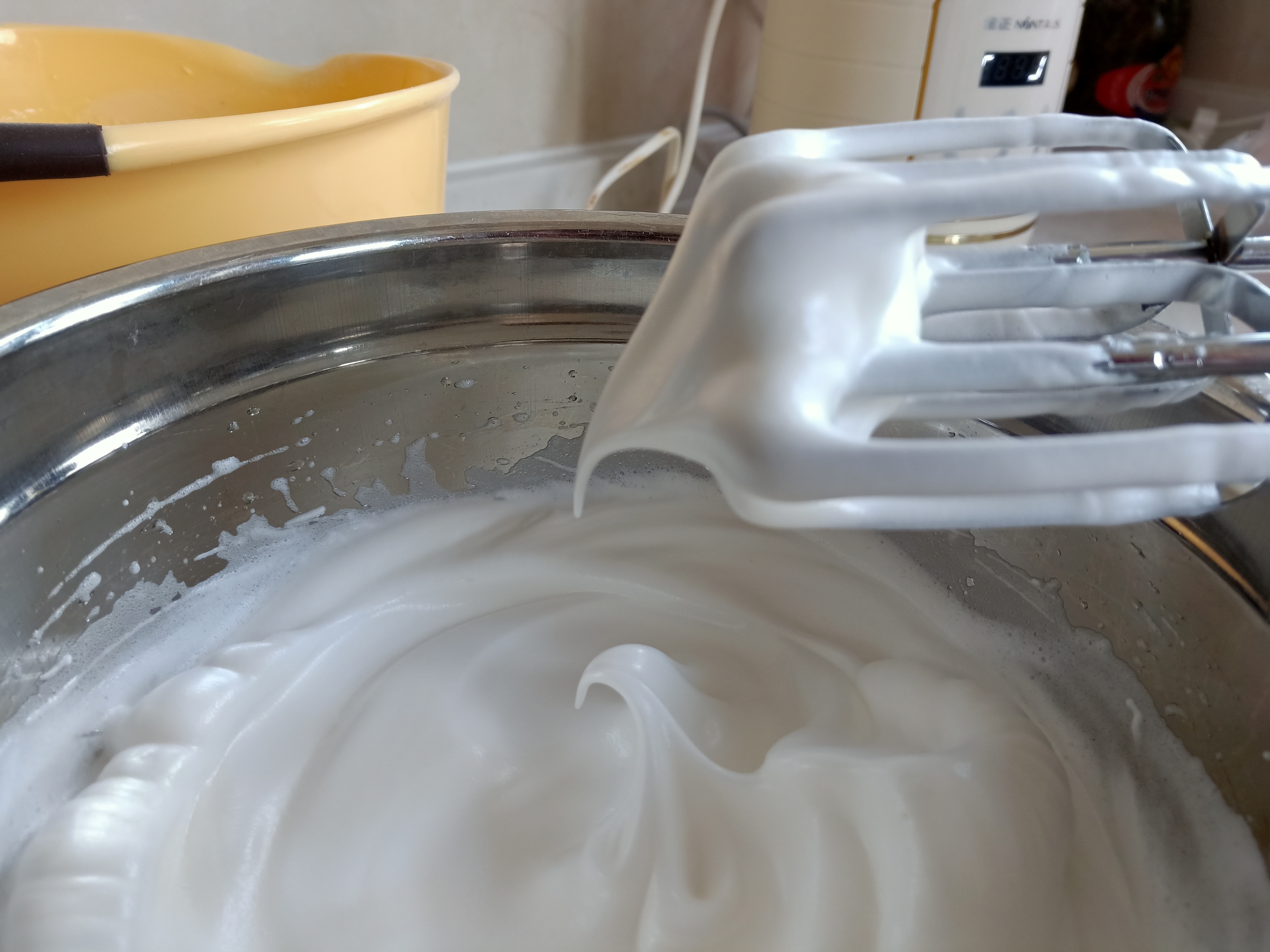 这才是手工电饭煲的正确做法,最简单的电饭锅蛋糕教程来啦