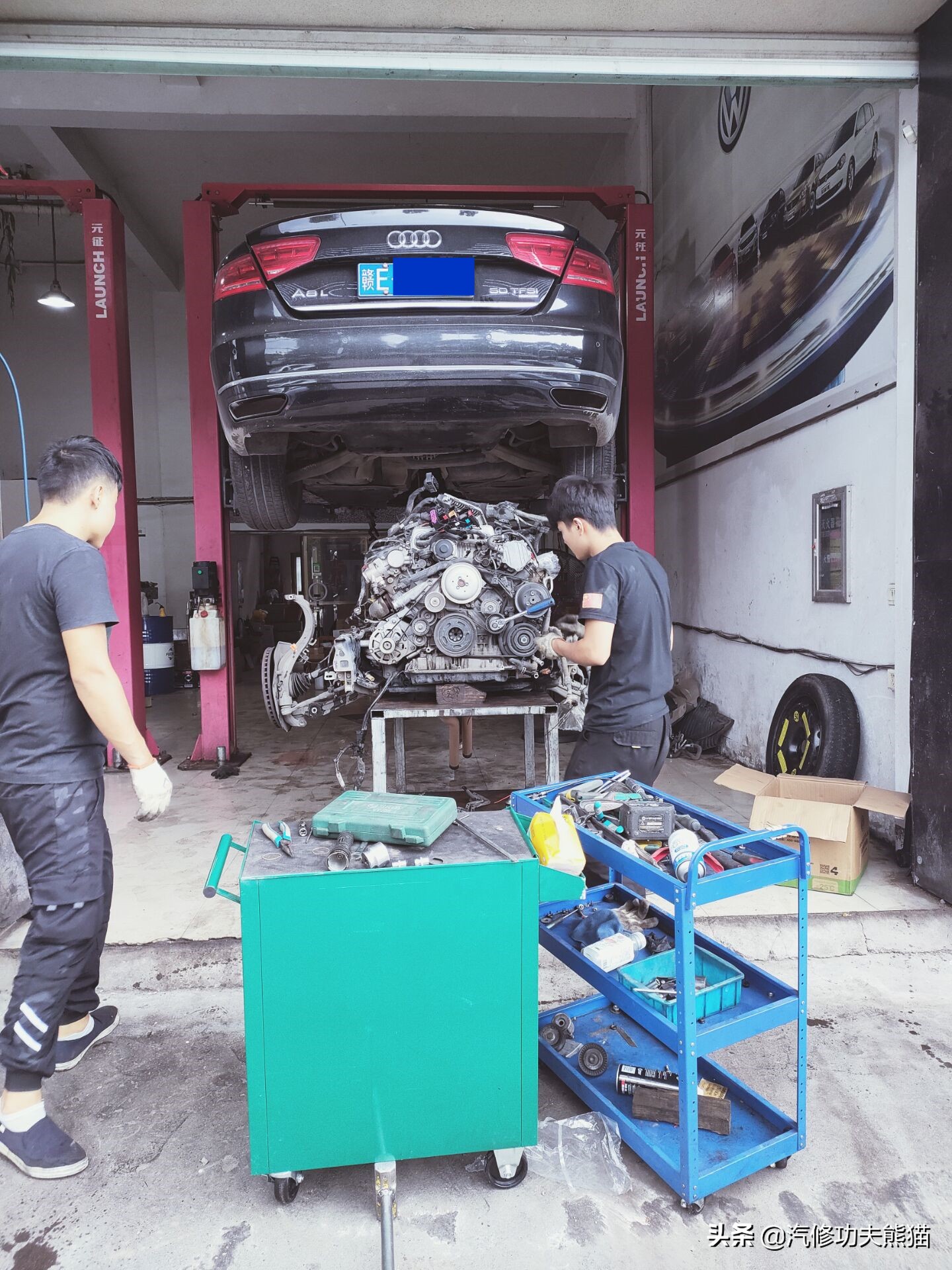 奥迪a8烧机油吗48v轻混,奥迪a8烧机油一千公里烧0.5正常吗